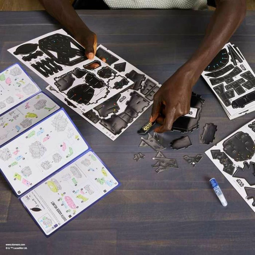 Star Wars 4D Build - Darth Vader Helmet 3D Cardstock Puzzle Model Kit