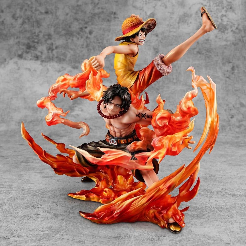 Megahouse One Piece: Bond Between Brothers Luffy & Portgas Statue 20th Limited Version (24,5cm)
